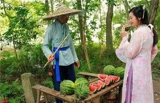 路边吃瓜社,揭秘街头巷尾的热辣话题与民间故事