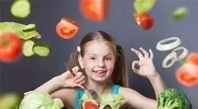 宝宝吃伊丽莎白瓜视频,甜蜜滋味与亲子时光